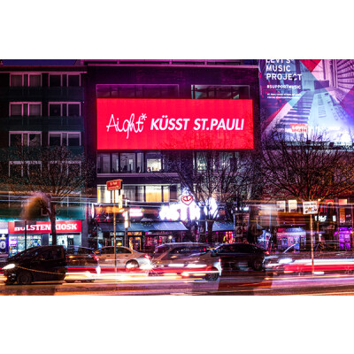 Aight* küsst St.Pauli - 
