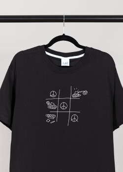 Aight* T-Shirt - "Frieden gewinnt" black white