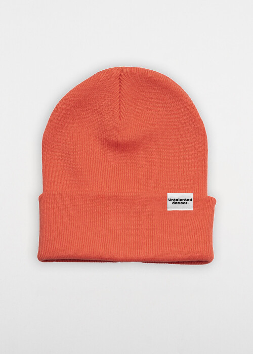 Aight* Beanie "Untalented Dancer" coral
