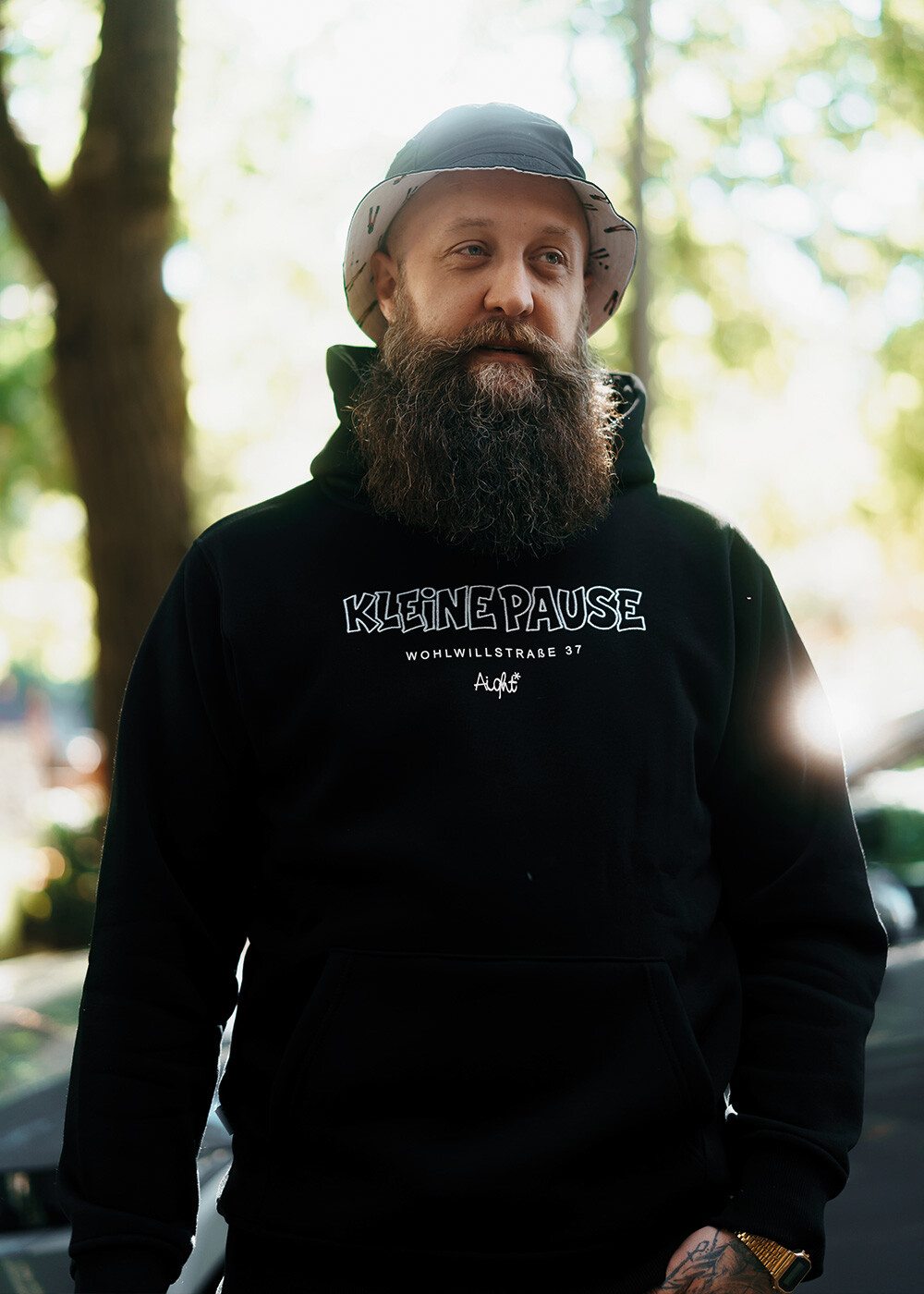 Aight* Hoodie - "Kleine Pause" black
