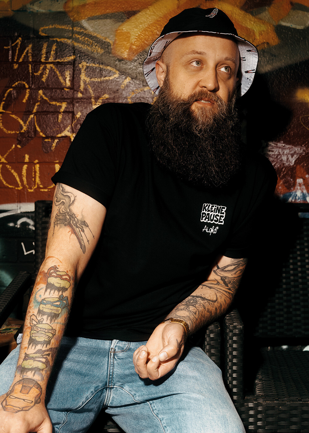 Aight* T-Shirt - "Kleine Pause&quot box