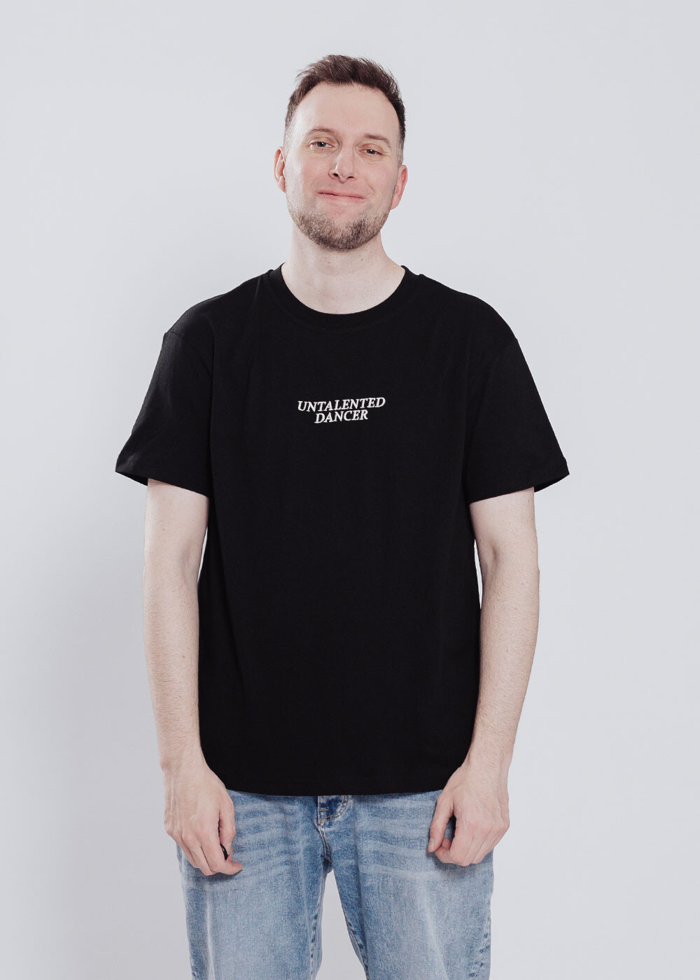 Aight* T-Shirt "Untalented Dancer" black cream whi